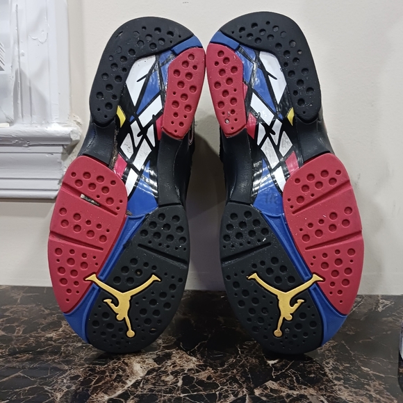 ⚫️  Jordan 8 Retro Playoffs Streetwear/Basketball Shoes Size 4 Youth/5.5 Wom… - Picture 8 of 11